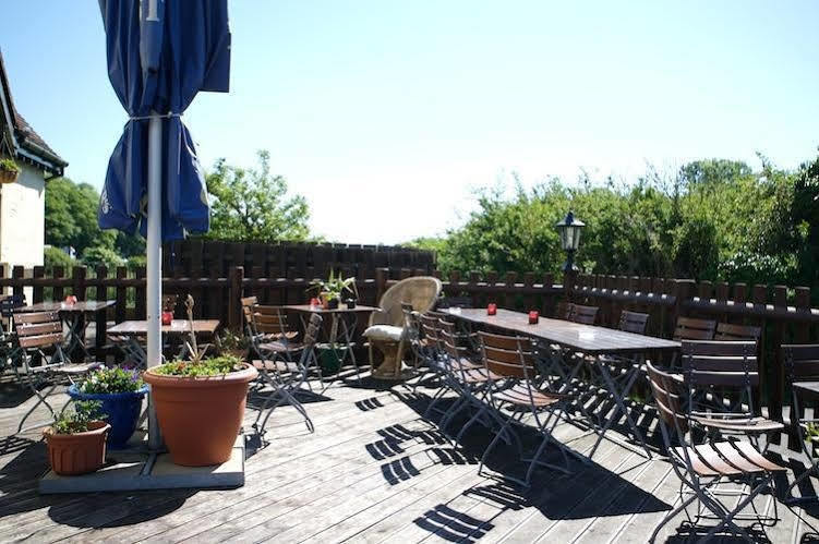 לואיס Newmarket Inn מראה חיצוני תמונה