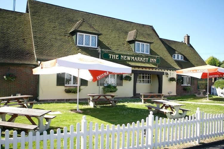 לואיס Newmarket Inn מראה חיצוני תמונה
