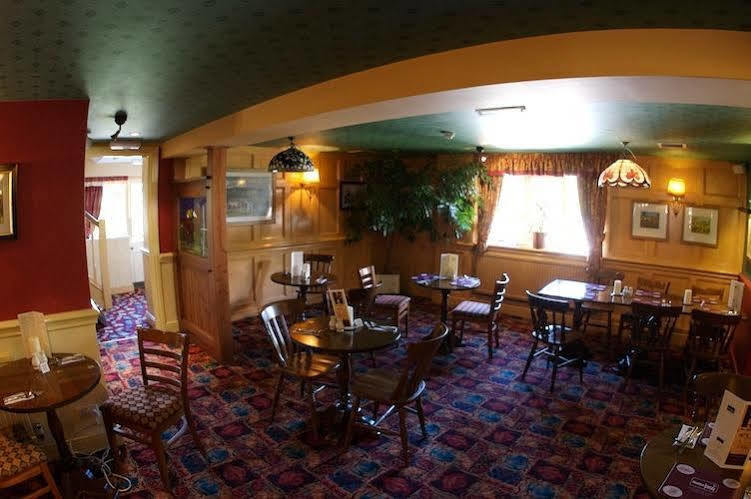 לואיס Newmarket Inn מראה חיצוני תמונה