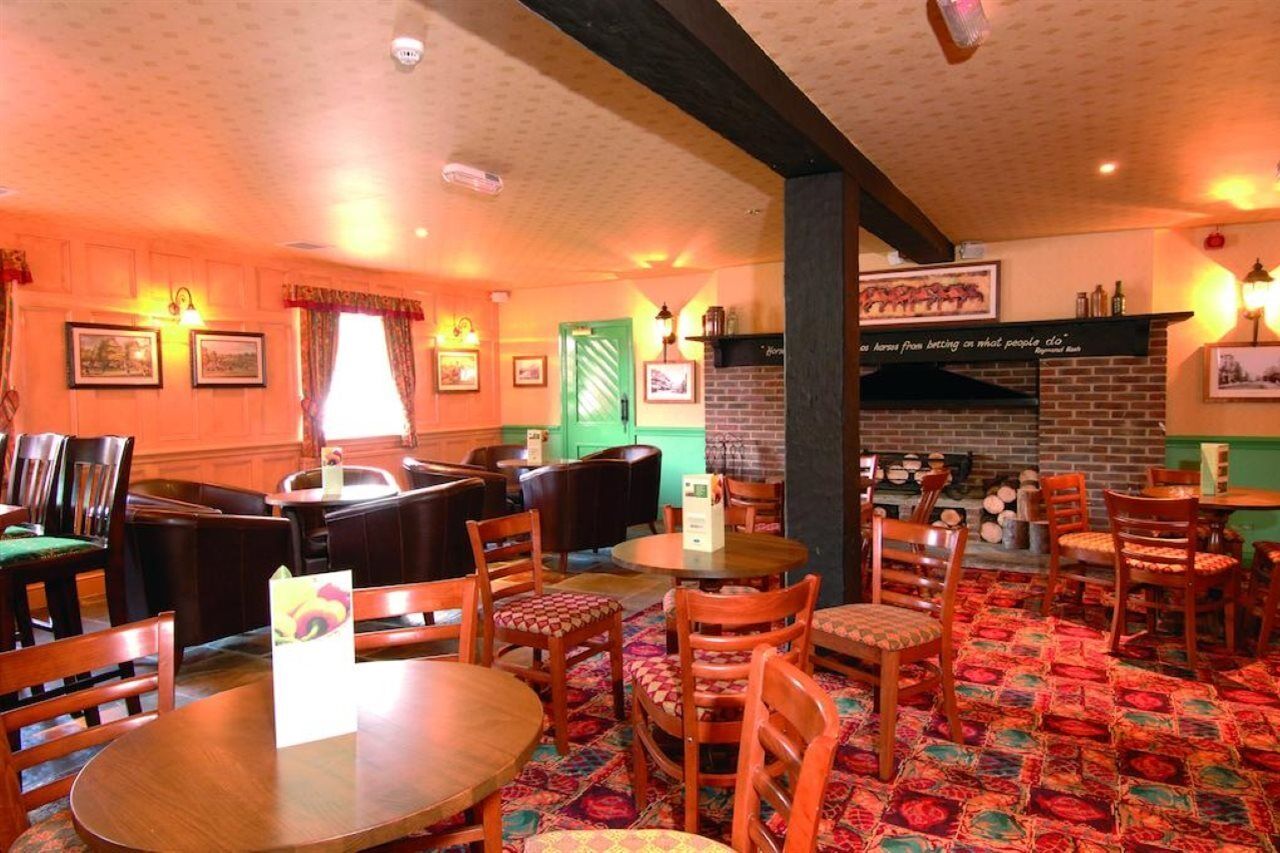 לואיס Newmarket Inn מראה חיצוני תמונה
